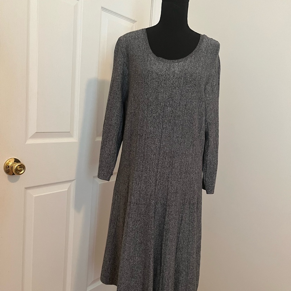 Dana Buchman Dress